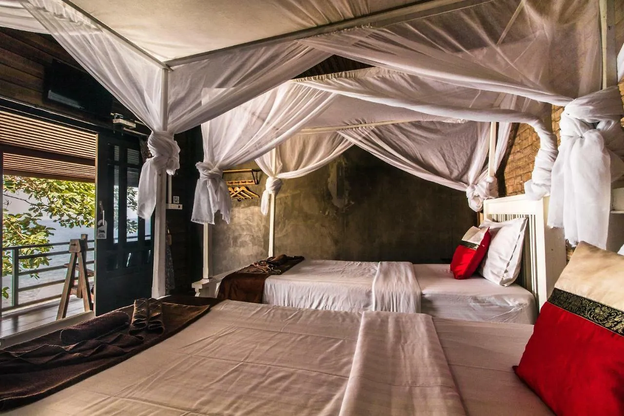 Taatoh Seaview Resort - Sha Plus Ko Tao 3*,  Tajlandia
